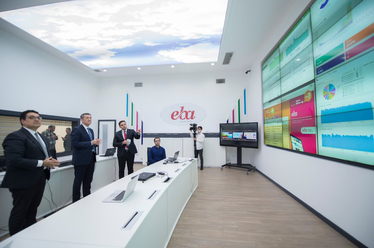 Türkiye'nin dijital eğitim platformu “eba.gov.tr”, son bir ayda 1 milyarın üzerinde tıklanarak dünyada eğitim alanında en çok ziyaret edilen 6’ıncı web sitesi oldu.  

"Eğitimde Fırsat Adaleti" ilkesiyle altyapımızı güçlendirmeye devam..

Emek verenlere teşekkürler.