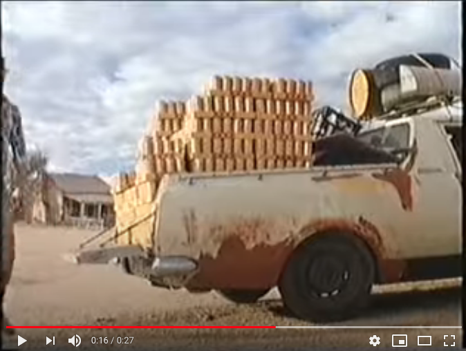 winesandwhisky's tweet image. "Looks like we've overdone it with the sherry..."
Julian re-living the classic 1986 Castlemaine XXXX advert on delivery this morning...
#WineDelivery #WineMerchant #BuyLocal #SupportRetail #SafeDistanceDelivery