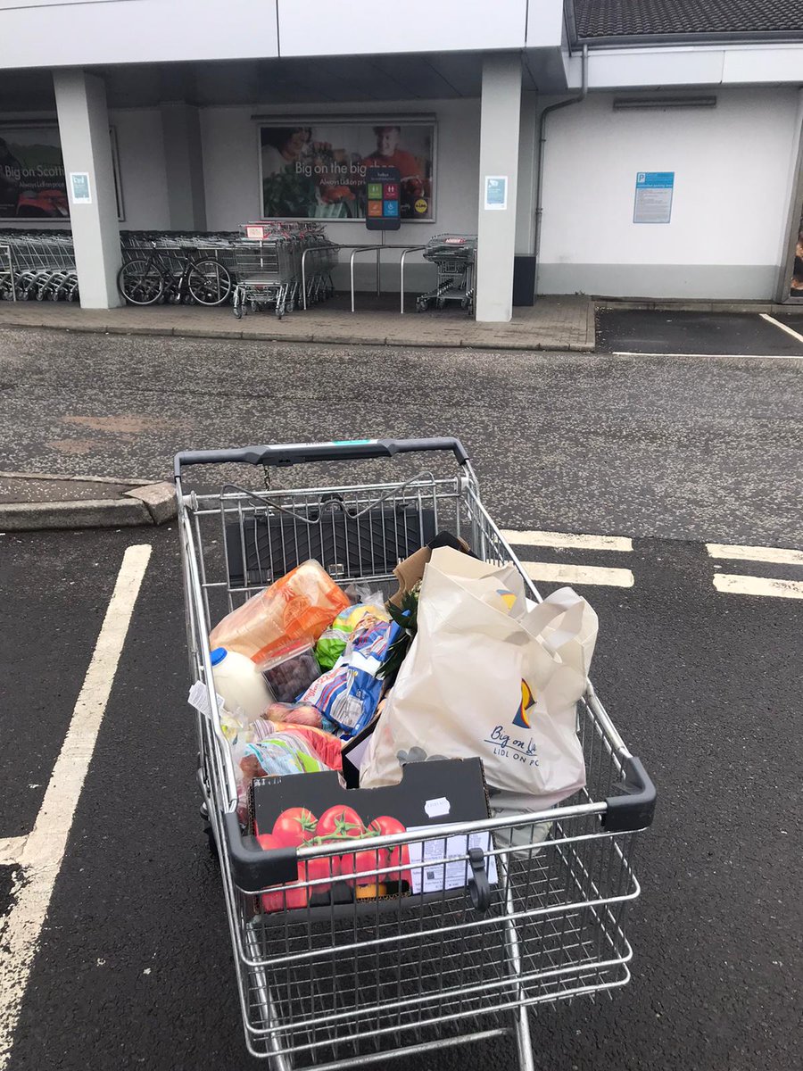 ClareY87's tweet photo. @AberlourCCT really do have amazing staff who continuously go above and beyond. One of the #GFSS team single-handedly visited 4 different supermarkets, doing 11 food shops and delivered to families plus dropped off a food voucher...all in ONE day! Kirsty you are a star 🌟#PROUD https://t.co/sjedxbhFPz