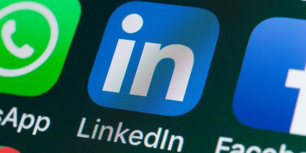 EventerCareers's tweet photo. Maximize and maintain your LinkedIn profile, and help recruiters find you https://t.co/T7gnMrORSp

#linkedin 
#marketing 
#socialmedia📱 https://t.co/5niOOZ9TPo