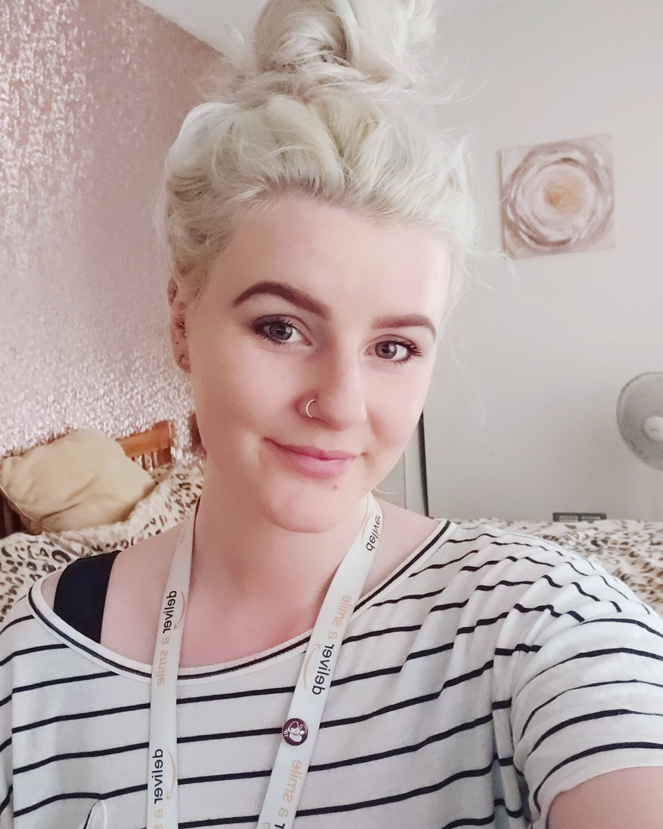 CFOSTS's tweet photo. Work all day, sleep all night... but at least I'm delivering smiles!😁💁🏼‍♀️🚚📦✨
#keyworker #deliverasmile https://t.co/stP4yaiG0k