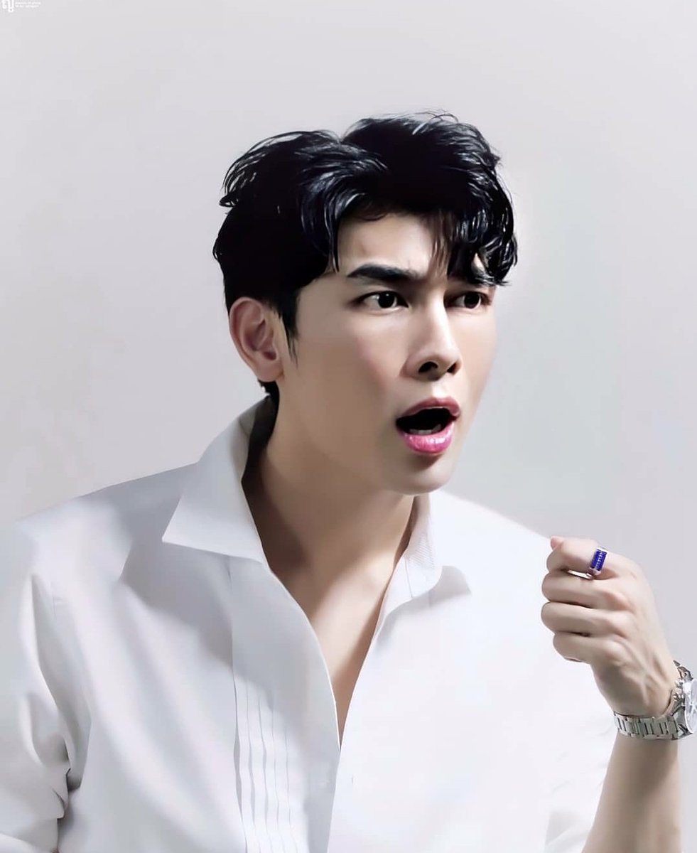 Shocked face and confused Mewwin  the cutest  #MewSuppasit  #winmetawin  #mewwin