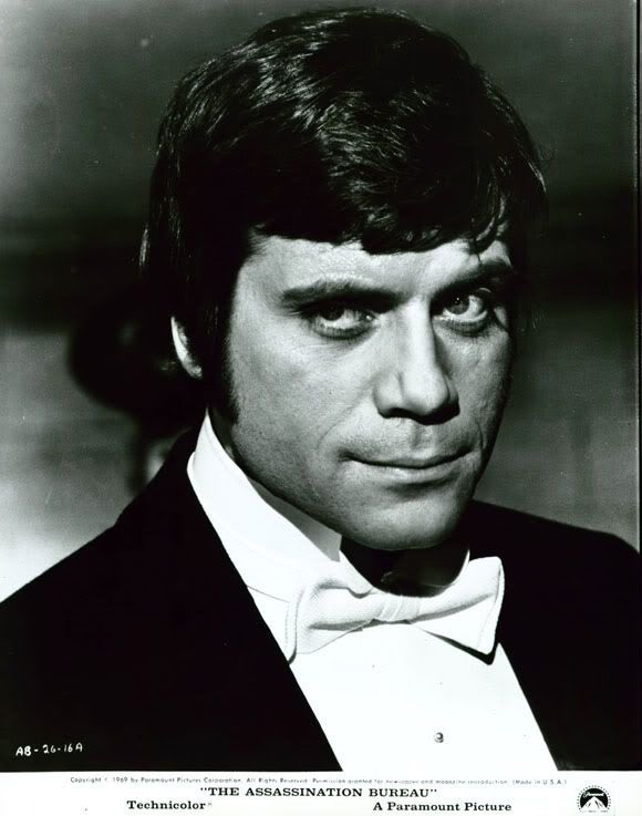 I’ve just stumbled on an absolute treasure! I’m 30 min into the movie and I’m positively glowing & vibrating with excitement. #TheAssassinationBureau starring #OliverReed As a child I was in love with the actor. What a delight to see him in this movie. #deservesremake