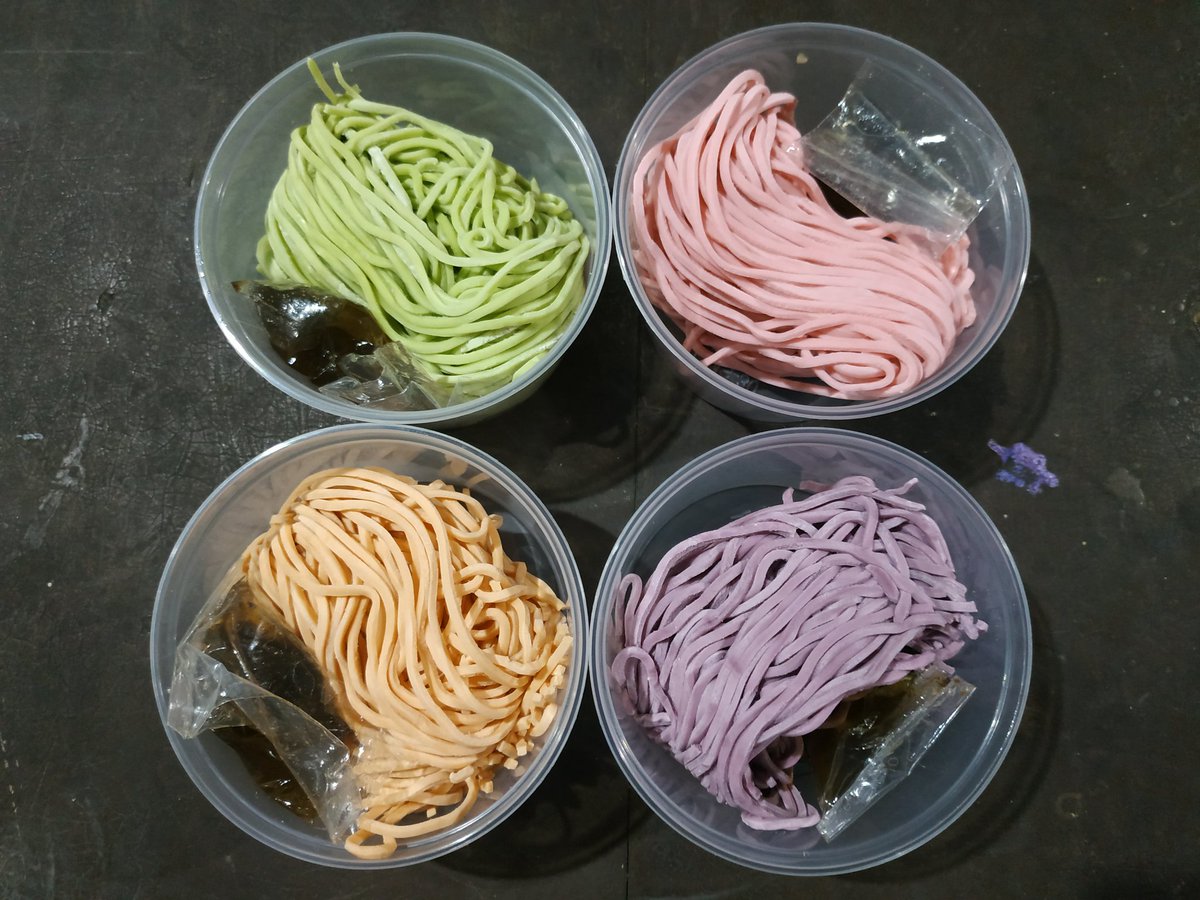 Pangsit Mie Unicorn / Mie Unicorn / Pangsit Mie Rainbow / Mie Rainbow 10.000 per cup. Free Delivery Malang Kota. WA 085754058000