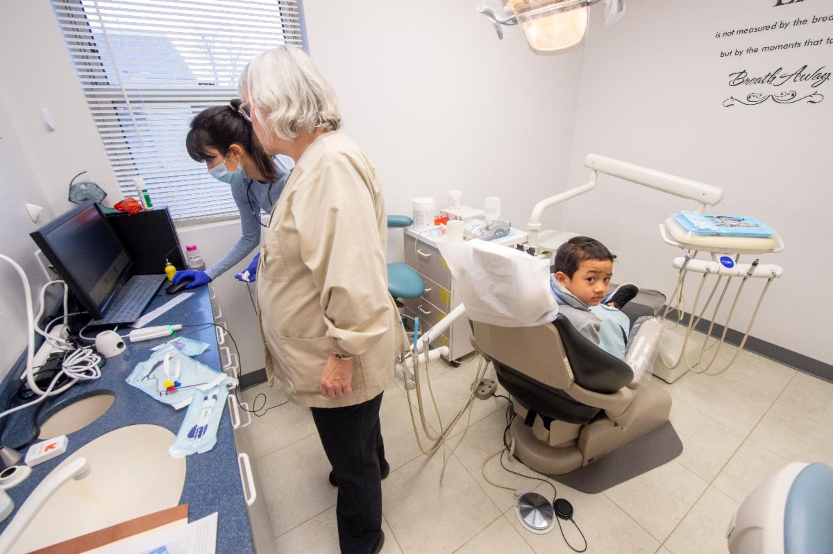 CDSFoundation's tweet photo. 2020 Grants Deadlines Approaching: The Mars Wrigley Foundation and CDS Foundation Healthier Smiles grant application deadline is April 15. The CDS Foundation Grant application deadline is May 1. Don't miss these opportunities. Apply today! https://t.co/rTrVLnoIeO https://t.co/qhAOzPVdIp