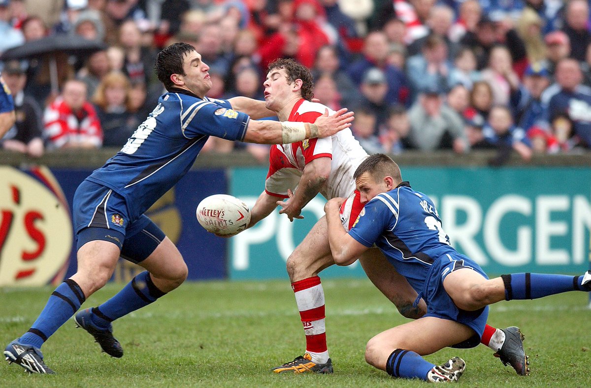 WiganWarriorsRL's tweet photo. ✅ We’re now LIVE on Facebook!
💥 Tune in to get your #GoodFridayDerby ‘fix’ as we stream the 2004 classic!
👉 https://t.co/0KMp4JgIUq
#WWRL https://t.co/2g0MrXzZDu