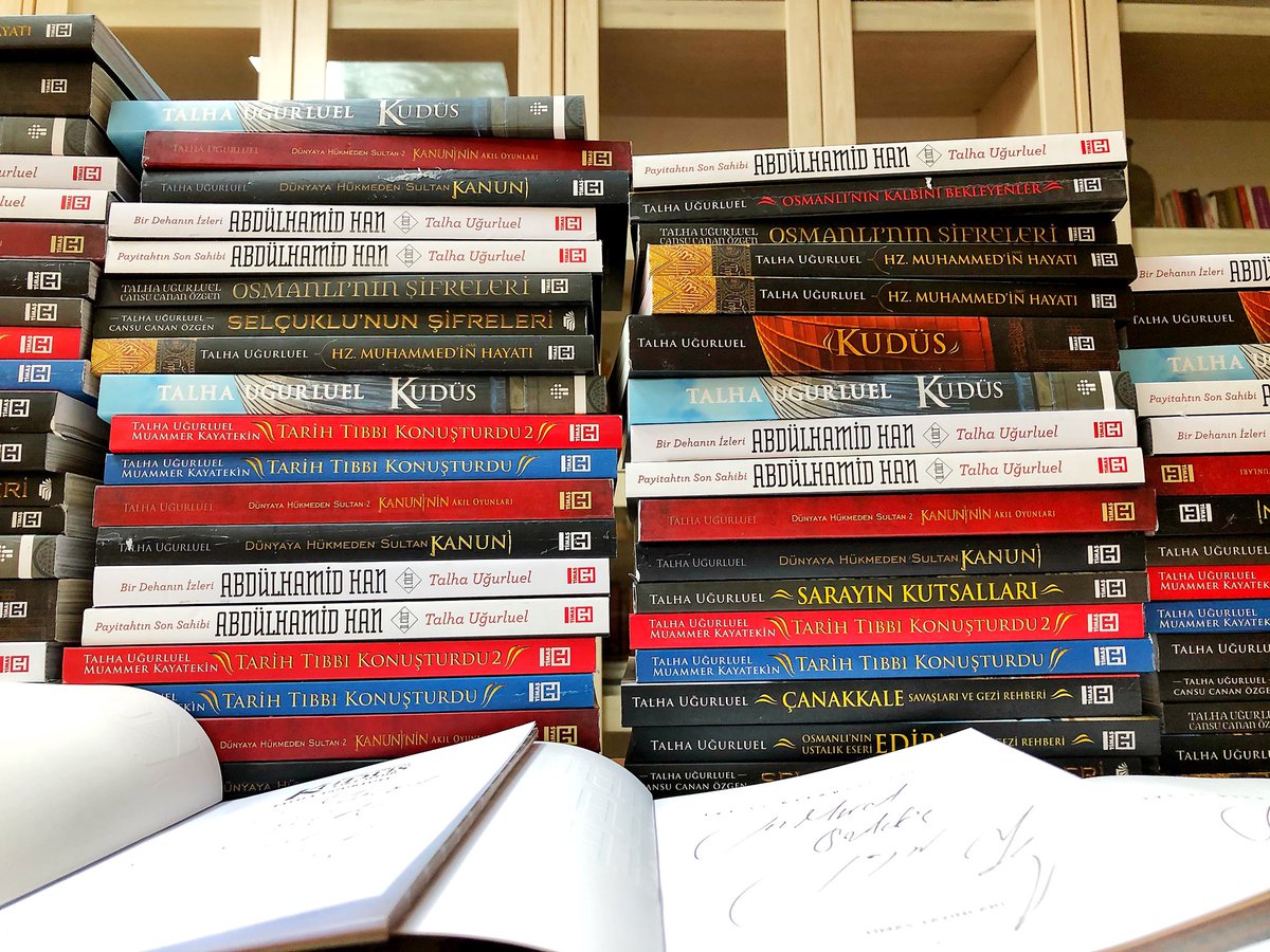 Bugünün İsme İmzalı Tarih Kitapları Yola Çıktı. Siz evinizden çıkmadan biz kitaplarınızı kapınıza gönderelim. Sipariş notuna imzalanacak ismi yazmayı unutmayın. gezikitap.com