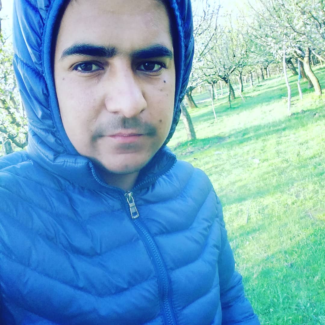 ParrayMudasir's tweet photo. Today it was a visit to Garden... 
#Lockdown #Covid19 https://t.co/Qx003RML5R
