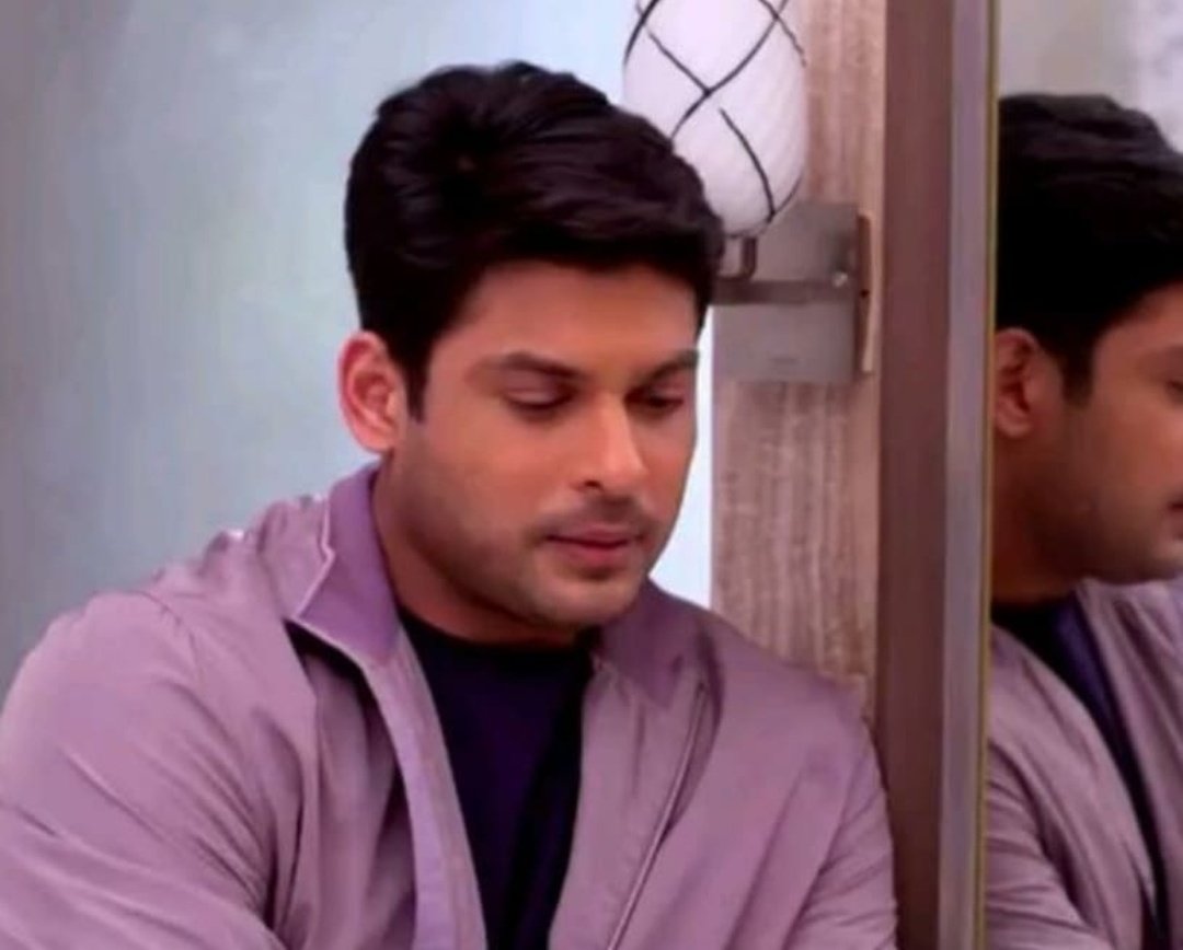 Hey siddy boiiWhy are you so cute..?(✿ ♡‿♡)  #SidsBhulaDunga50M
