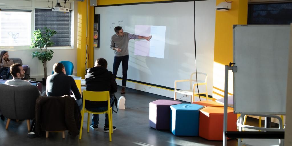 Les #intrapreneurs, ces salariés qui changent le monde de l'intérieur 💪 De plus en plus de salariés portent un projet novateur et pourquoi pas vous ❓
La formation CFEE vous aide à développer un projet pour en faire une #success story !

En savoir plus 👉 buff.ly/2VVE76A