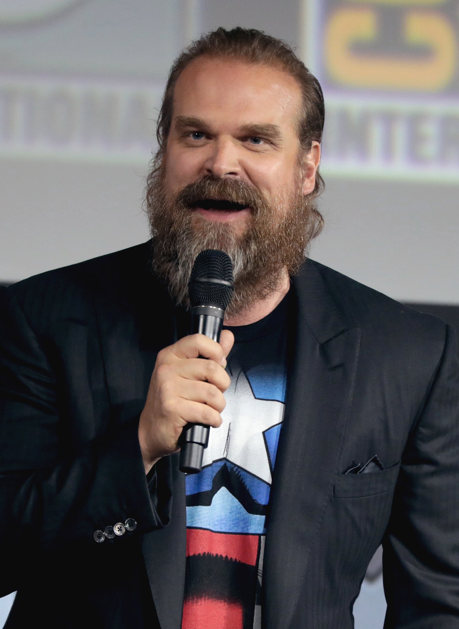 Happy 45th Birthday to actor, David Harbour! 