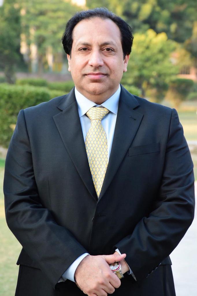 MayorFaislabad's tweet photo. فِي أَمَانِ اللّٰه
وتُعِزُّ مَنْ تَشَاءُ
ہماری طرف سے اپنے پیارے بھائی میئر فیصل آباد 
محمد رزا ق ملک کو دل کی اتھاہ گہرائیوں سےسالگرہ مبارک ھو
میئر صاحب ہمارے فیصل آباد کی ان شان اور جان ہیں  اللہ تعالی ان کو اپنے حفظ و امان میں رکھے اور صحت و تندرستی والی زندگی عطا فرمائے آمین https://t.co/1TqdZdAZTJ