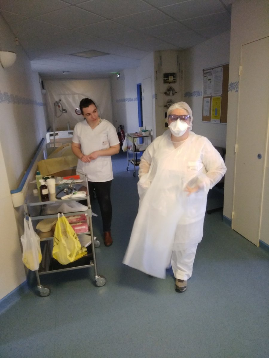 mbardou's tweet photo. #CIC1432_COVID
Tous les membres du CIC INSERM 1432 du CHU de Dijon sont mobilisés,  comme les autres équipes soigantes, pour lutter contre l'épidémie COVID-19. 
La recherche clinique, thérapeutique ou épidémiologique, fait partie du soin. https://t.co/ZCgMKLmlid