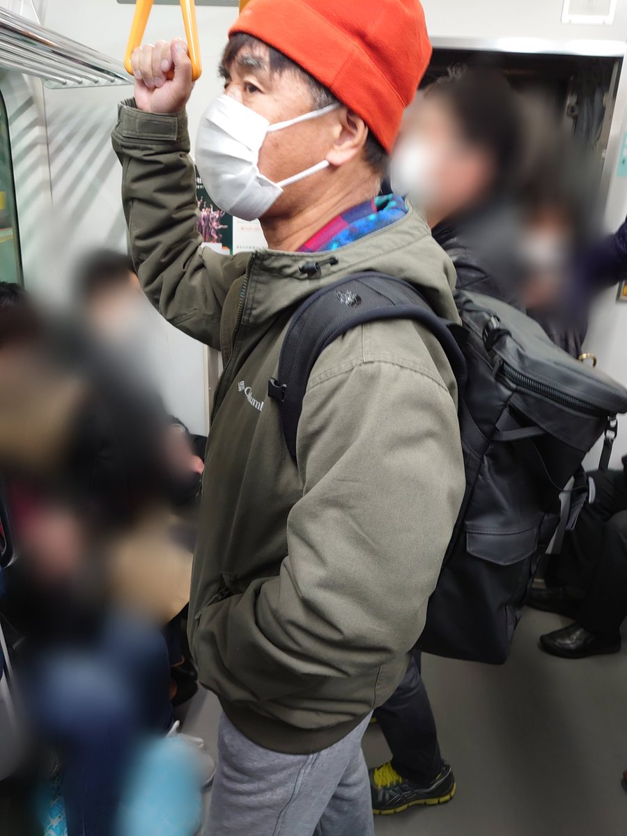 まじー Free Japan 社会のゴミ御用達ブランドと言えばノースフェイス 総武線 西船橋 船橋 京成本線 京成船橋 電車 電車マナー 車内マナー マナー違反 迷惑行為 Dqn 社会のゴミ ノースフェイス