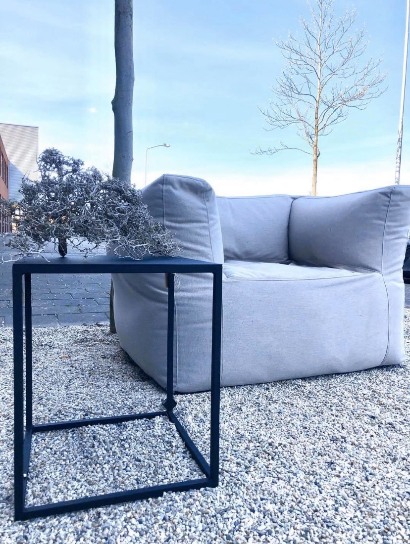 MOLITLI's tweet photo. Nu nieuw in onze collectie, tuinmeubilair wat zit als je eigen geliefde bank binnen inhuis,hufterproof en geweldig comfortabel en zeker niet duurder dan je gewone tuinset nu het mooi weer is pak je kans https://t.co/EA4sHh9agK #Nijkerk #Amersfoort #paasweekend #Amsterdam #Utrecht https://t.co/fwFbnZbYes