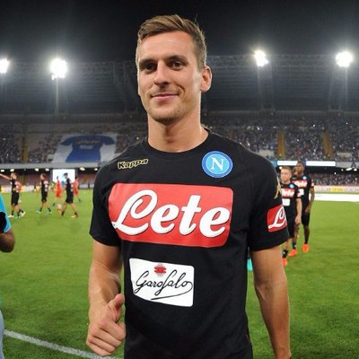 "Witamy, Arkadiusz..." Southampton have today completed the signing of Polish striker Arkadiusz Milik.The 26 year old joins on a season long loan from Italian Giants, Napoli, with a deal already in place to make it permanent in the summer of 2021 #FM20