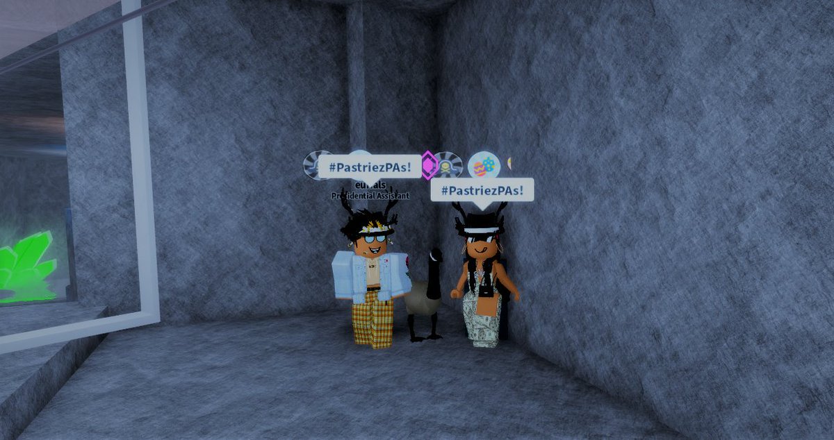 PastriezBakery's tweet photo. ❗️❗️IMPORTANT ANNOUNCEMENT❗️❗️
Both Presidential Assistants are proud to welcome our new PA to the team. Please congratulate Donald on their promotion. If you see them, tag us where they're at if you can... 😂😂😂 #presidentialassistant #pastriez #pastriezbakery #hiddenspot https://t.co/uqZ2l4rbfW