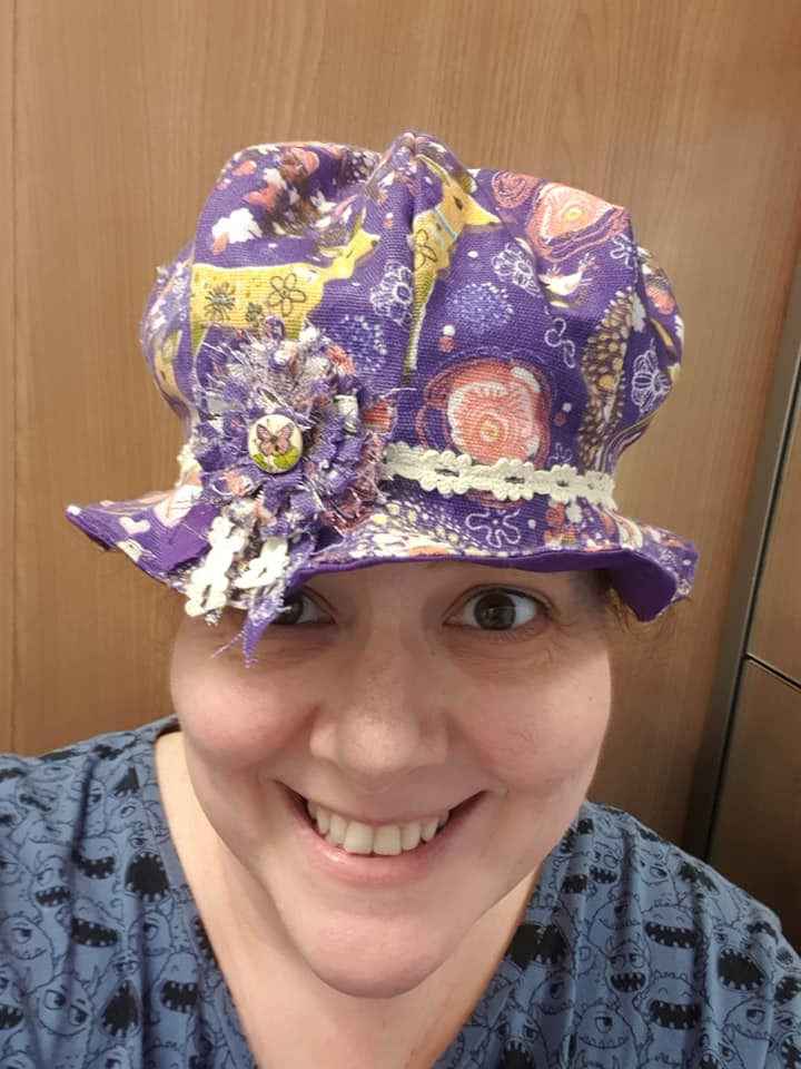 bunnysworld's tweet photo. For those who think that everything I sew is a hit, here my #epicfail #sewingfail of the day. Lessons learned: There's a reason why milliners need years to learn their art. Not everything that looks cute on petite women on the internet is for me. I look like wearing a chamber pot https://t.co/biZruYCBVV