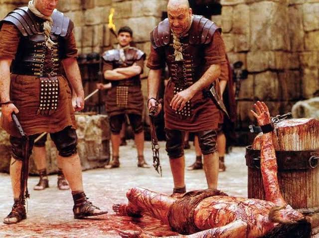 Jovens_catolics's tweet image. 08h - Jesus é flagelado (Jo 19,1)