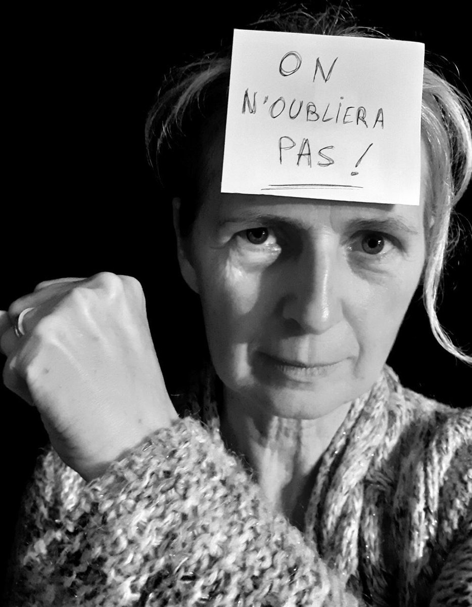 DiscordDebout's tweet image. L’action #OnNoublieraPas🟨 se poursuit !

Le personnel soignant apporte massivement son soutien à l’initiative. ✊🏼

Jusqu’au bout on va les aider à ne rien oublier des erreurs passées pour construire l’après !
