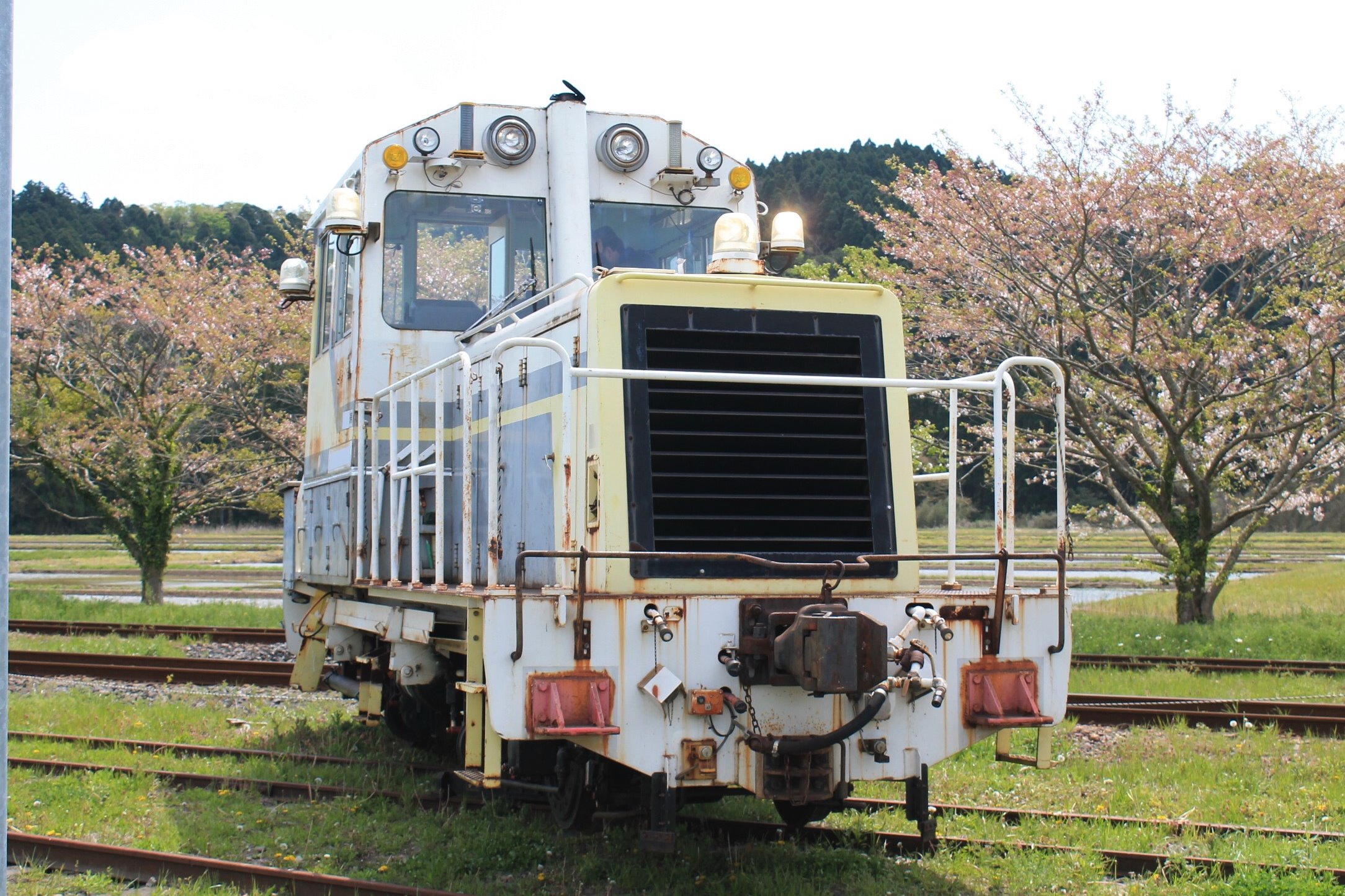 鉄道鉄道部品24系通路椅子