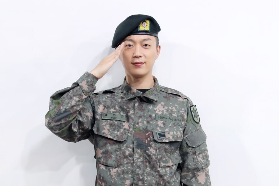 𝐖𝐄𝐋𝐂𝐎𝐌𝐄 𝐁𝐀𝐂𝐊 𝐘𝐎𝐎𝐍 𝐃𝐔𝐉𝐔𝐍 I started this thread the exact day you got enlisted, and it really has been almost two years since then. Really happy to have you back our leader! I’ve miss you so much 