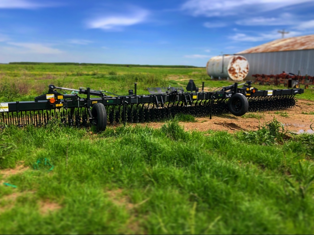 FrontierOrganic's tweet photo. Got a new toy for the farm.
•
•
•
#rotaryhoe #farmequipment #organic #organicfarming #organicfarm #organicfarmer #deltaorganics #deltafarming #arkansasfarm #soilhealth #healthysoil #regenerativeorganicagriculture #agriculture #farmersofinstagram https://t.co/WTMalYGCbb
