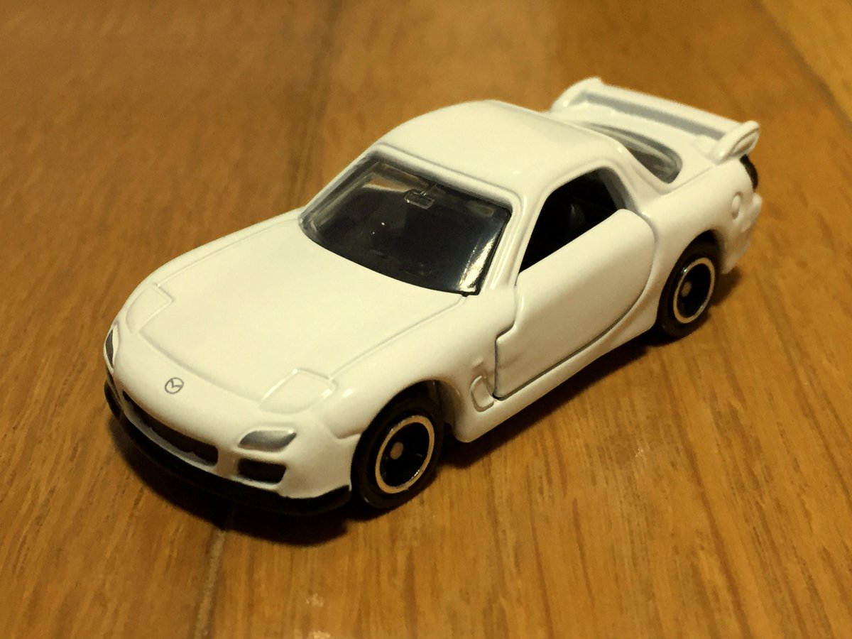 Twitter पर ウルフ ミルツ少尉 またアムロ じゃなくて安室さんのrx 7が活躍してる 爆 こうなるとシャア じゃなくて赤井 秀一 の赤いマスタングもトミカ化してほしく思うでありますね 爆 by今週の 金曜ロードshow 名探偵コナン 純黒の悪夢 Twitter पर ウルフ ミルツ少尉 またアムロ じゃなくて安室さんのrx 7が活躍してる 爆 こうなるとシャア じゃなくて赤井 秀一 の赤いマスタングもトミカ化してほしく思うでありますね 爆 by今週の 金曜ロードshow 名探偵コナン 純黒の悪夢