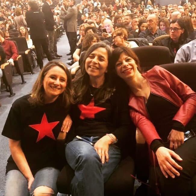 <a href="/lucacarboni/">luca carboni</a> L’anno scorso mi piaceva di più 🥰🥰🥰 vero <a href="/LorenzaCappelli/">Lorenza Cappelli</a> <a href="/normabai/">Norma</a> ?? 💙💙 #etorneremoacantare 🌈