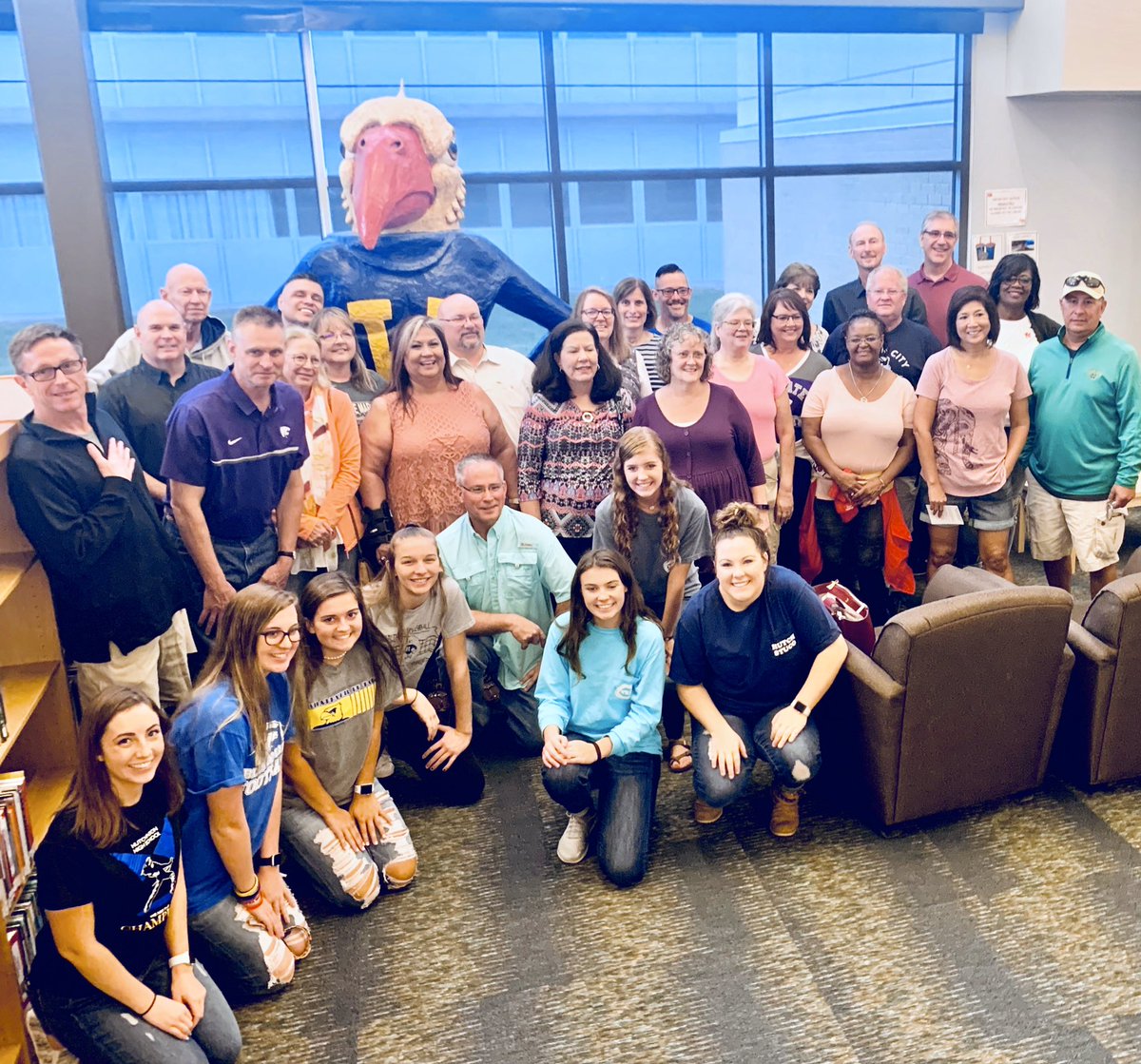 HutchHSStuCo's tweet photo. “Forever a Salthawk” Friday! Post a drawing, picture quote, or something else that shows the world what it means to be #308proud, #SalthawkFamily a Salthawk! Once a Salthawk FOREVER a Salthawk! @HHS_Salthawks @HutchHSStuCo #SalthawkVirtualSpiritWeek https://t.co/AVLPzjTVjR