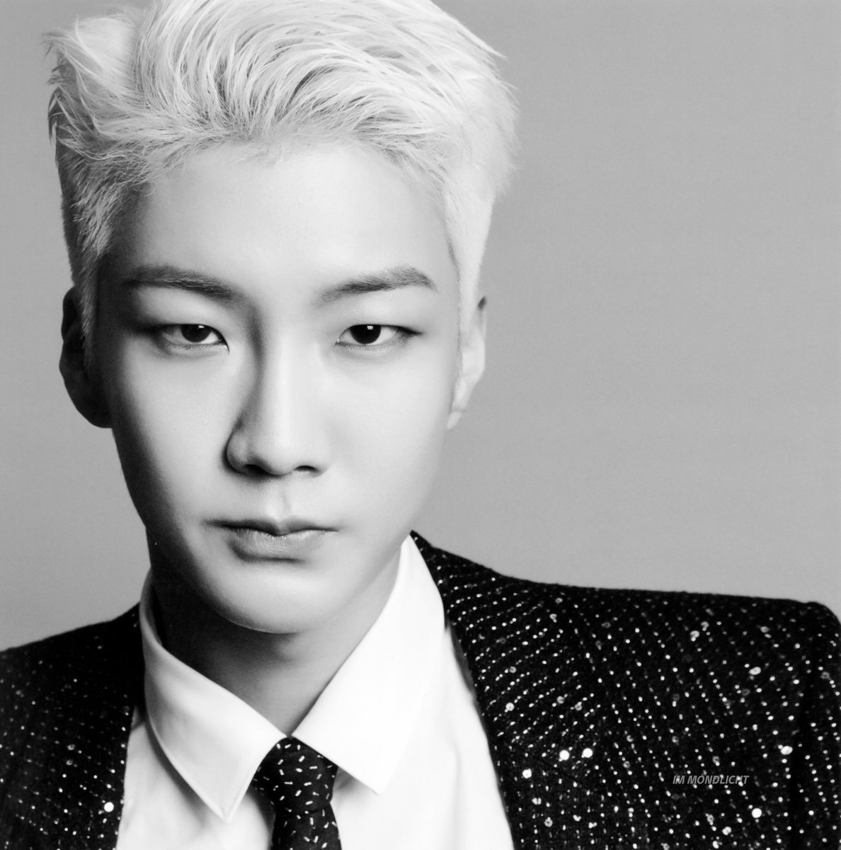 Im_Mondlicht's tweet image. Remember US ver. Scan #위너 #WINNER