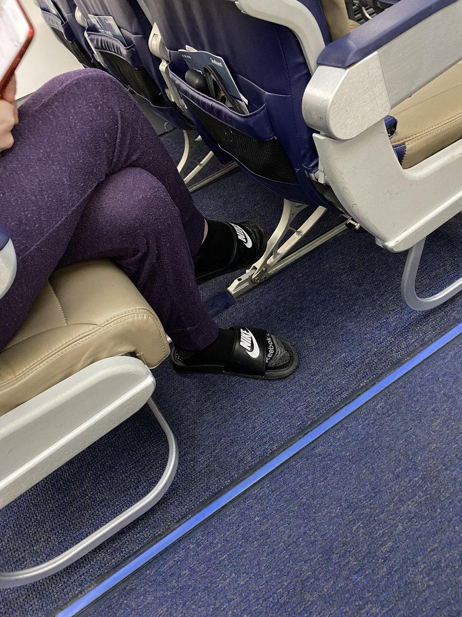 Yes ma’am she complimented the comfy and were chatting we chose neighboring rows