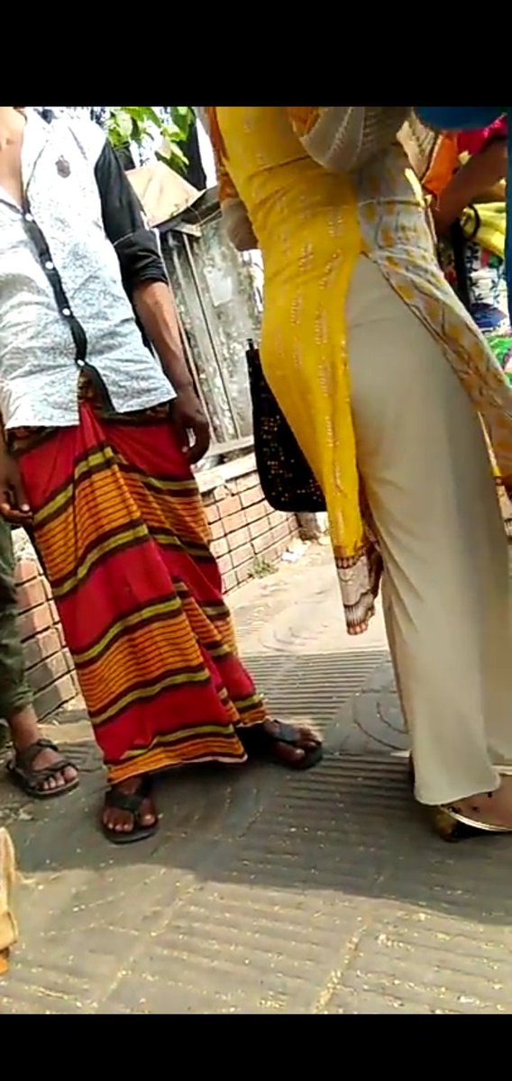 DGaands's tweet photo. https://t.co/eJTUuLmnya
Ye To Soch Rahi Dhoti Khol Or Phaaad De Gaaand https://t.co/JyvL8yA9qx