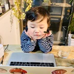 家でオンライン飲み会やったら、まさかの人登場!