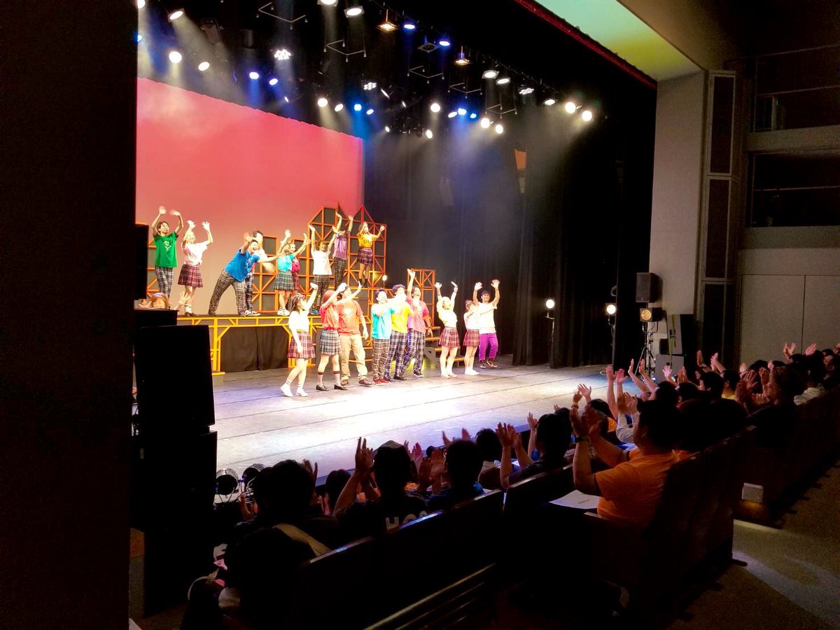 何気ない日常で幸せな日々はどこへ行っちゃったの〜
踊りたい歌いたい馬鹿みたいに表現したいよ〜