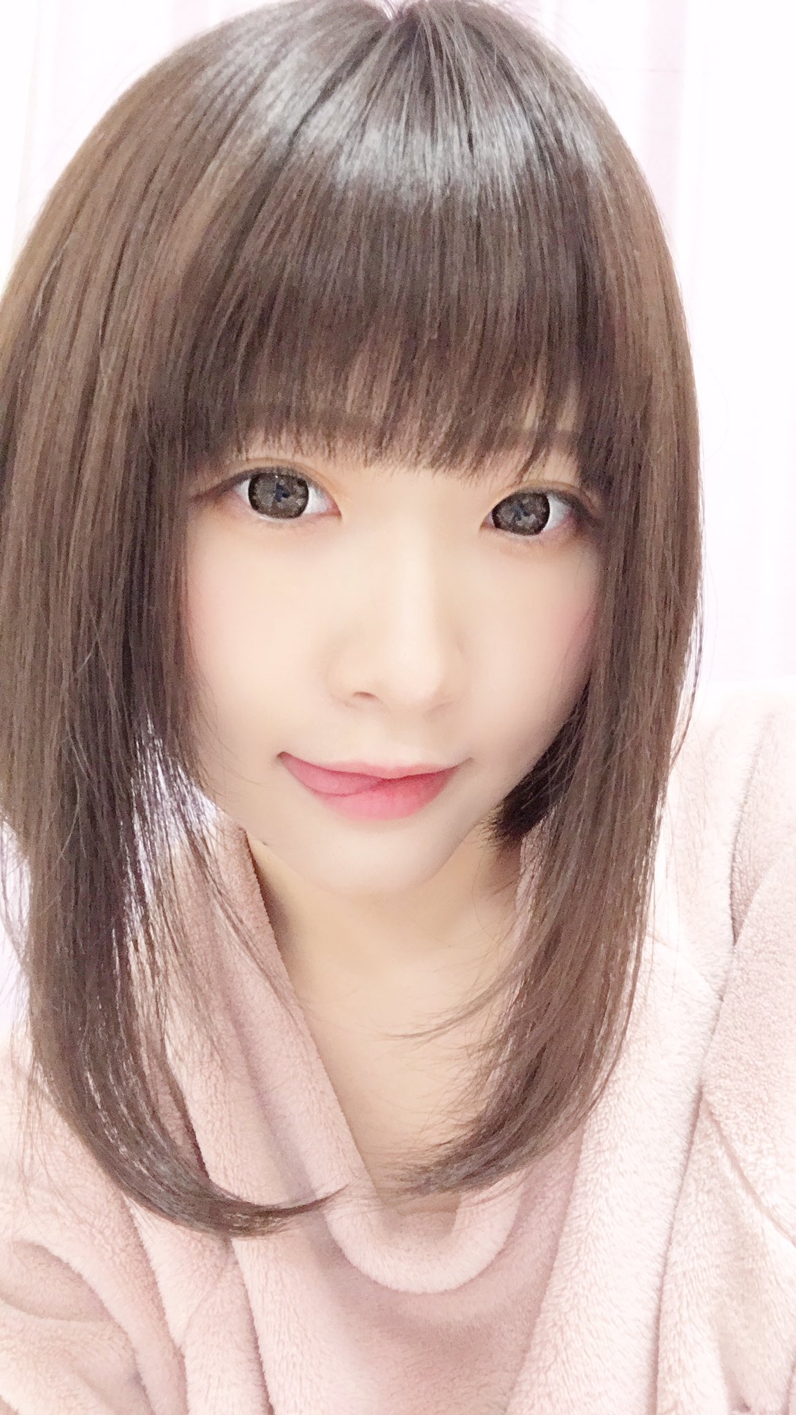 すみれおじさん 紫花 菫 ショートカットの日 もみあげだけ長いショートカット T Co Lnmog9bwcl Twitter