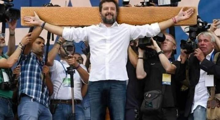 PietroFiore's tweet photo. @matteosalvinimi La via Crucis di #matteosalvini !!! https://t.co/oSGiGgr6Oc