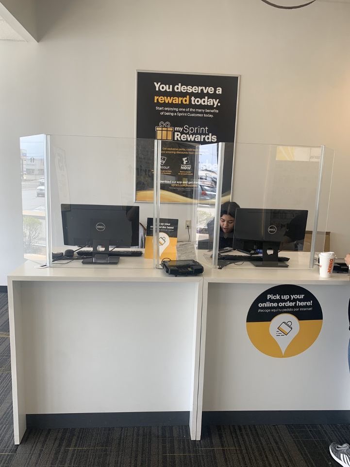 We are taking the safety measures and precautions necessary to improve our customers and reps safety!! #BeSafe #NewTMobile <a href="/bthudson3/">Brad Hudson</a> @1969Obregon @N_Tmobranford1