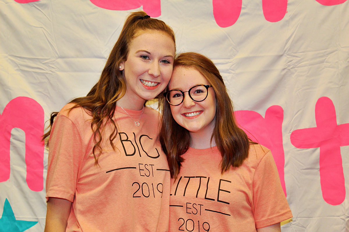 emilyyroe's tweet photo. my favorite greek life memory is definitely the day i got my big❤️ i don’t know what i’d do without her!!! #tarletongreekweek @TSUGreekLife https://t.co/JSnPksB7E7