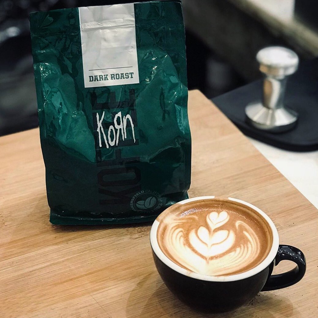 KornKoffee's tweet photo. #KornKoffee, but make it #art. 🖤  As we enter another weekend in isolation, let’s raise our mugs to all of the essential and healthcare workers out there taking care of us. We appreciate you from the bottom of our hearts. 🙏 #StaySafe #StayKaffeinated @Korn https://t.co/V4i0cU779L