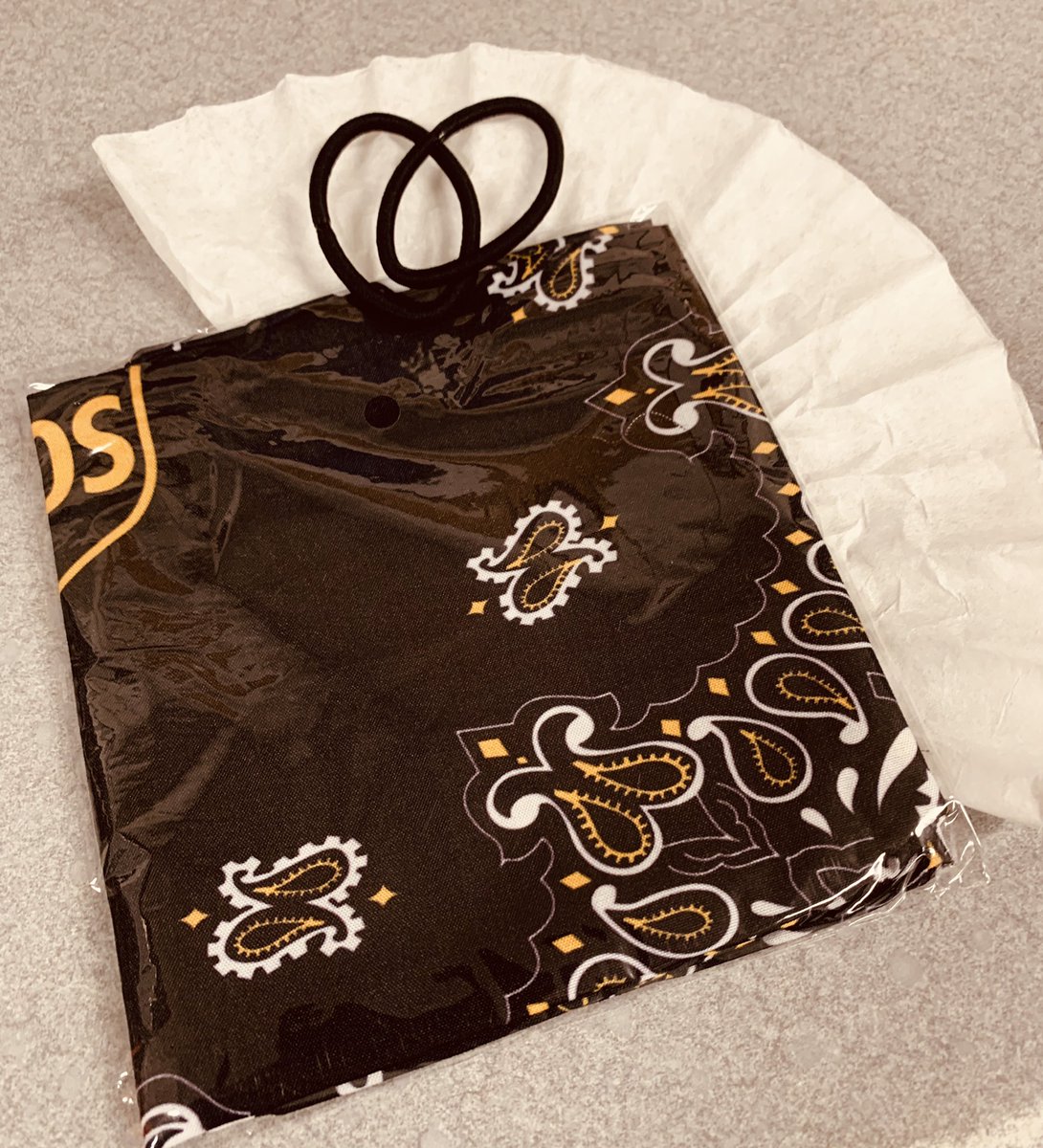 Doing our part to help slow the spread! Given to our employees to help keep them safe because we’re still here and we are essential! 😷#doingourpart #COVIDー19 #FlattenTheCurve #SafetyFirst #UPSersAreThere #UPSersAreThere #EssentialWorkers #UPS #WeGotThis <a href="/Stephanie_Dex/">Stephanie Dexter</a> <a href="/PlainsNo/">DarlingII</a>