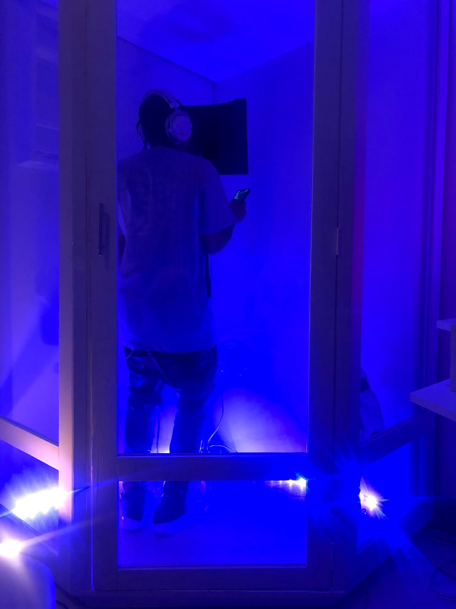 fvmeee's tweet photo. My new bitch said im boring i dont do enough , give fuck about you when im touring ill be cool enough 💞🌍 https://t.co/MGhgYKUdPm