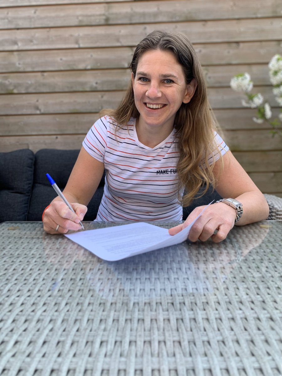 Komend seizoen trainster sc Buitenveldert Vrouwen 1 buitenveldert.com/chantal-de-rid… #hoofdklasse #ontwikkeling #vrouwenvoetbal #zinin