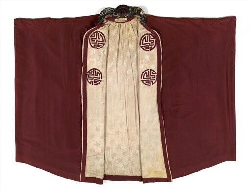 At Worth he created the style of coat which he called “Confucius” would later become the foundation of his collections. And in 1903 Poiret opened his own shop claiming “In a month I was known.”