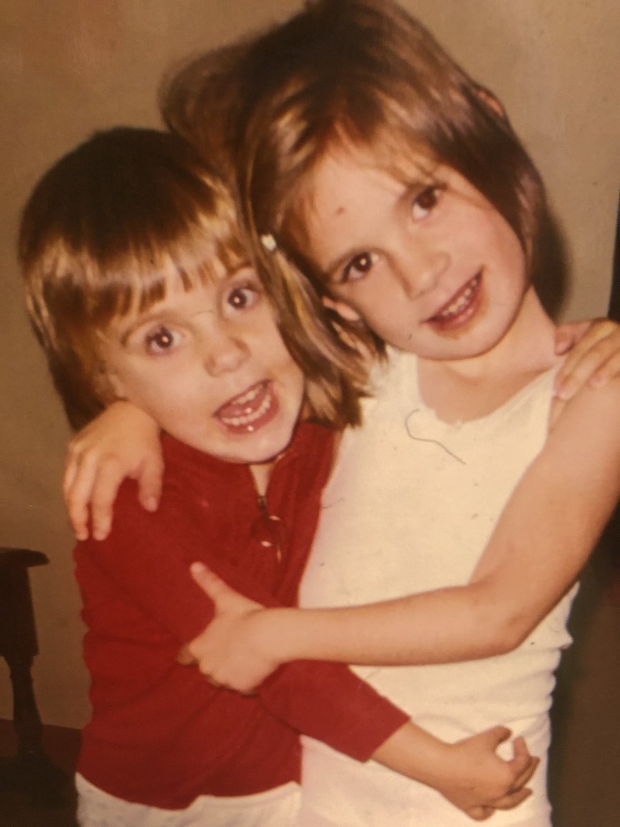 kristenmayell's tweet photo. #SiblingsDay @kelly_galey https://t.co/9JsOAyDtsG