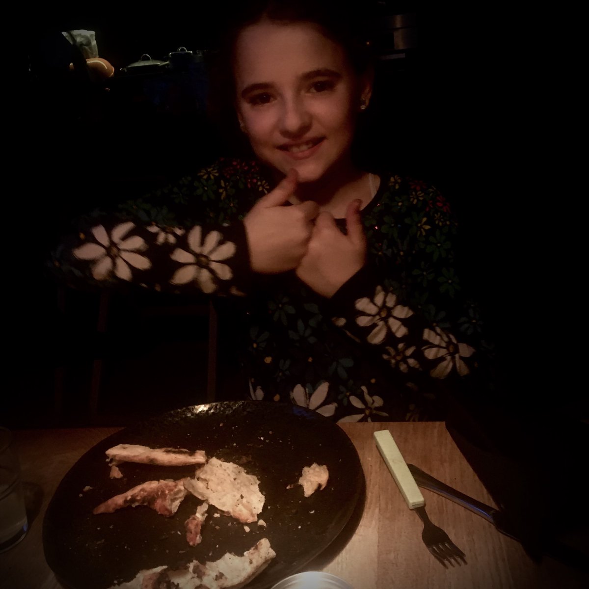 jasminacibic's tweet photo. Thank you @oivitapizzeria! We are so happy you are back! #staylocal #stokey #bestpizzainlondon #hackneykids Love from Una, Pete & Jasmina https://t.co/xH6Tr4bShl