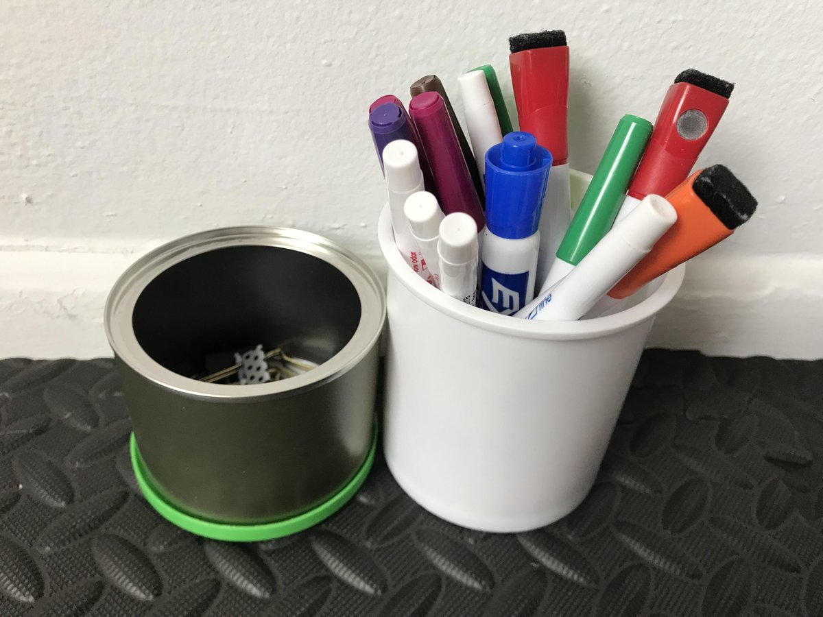Flowertrish's tweet photo. I wanted to organize some of my supplies while I #stayathome. I decided to make a plastic frosting container into a dry-erase marker holder and an almond container into a paper clip holder. #3RsBlueHenChallenge @UdelSustainable https://t.co/bBVMFrLECp