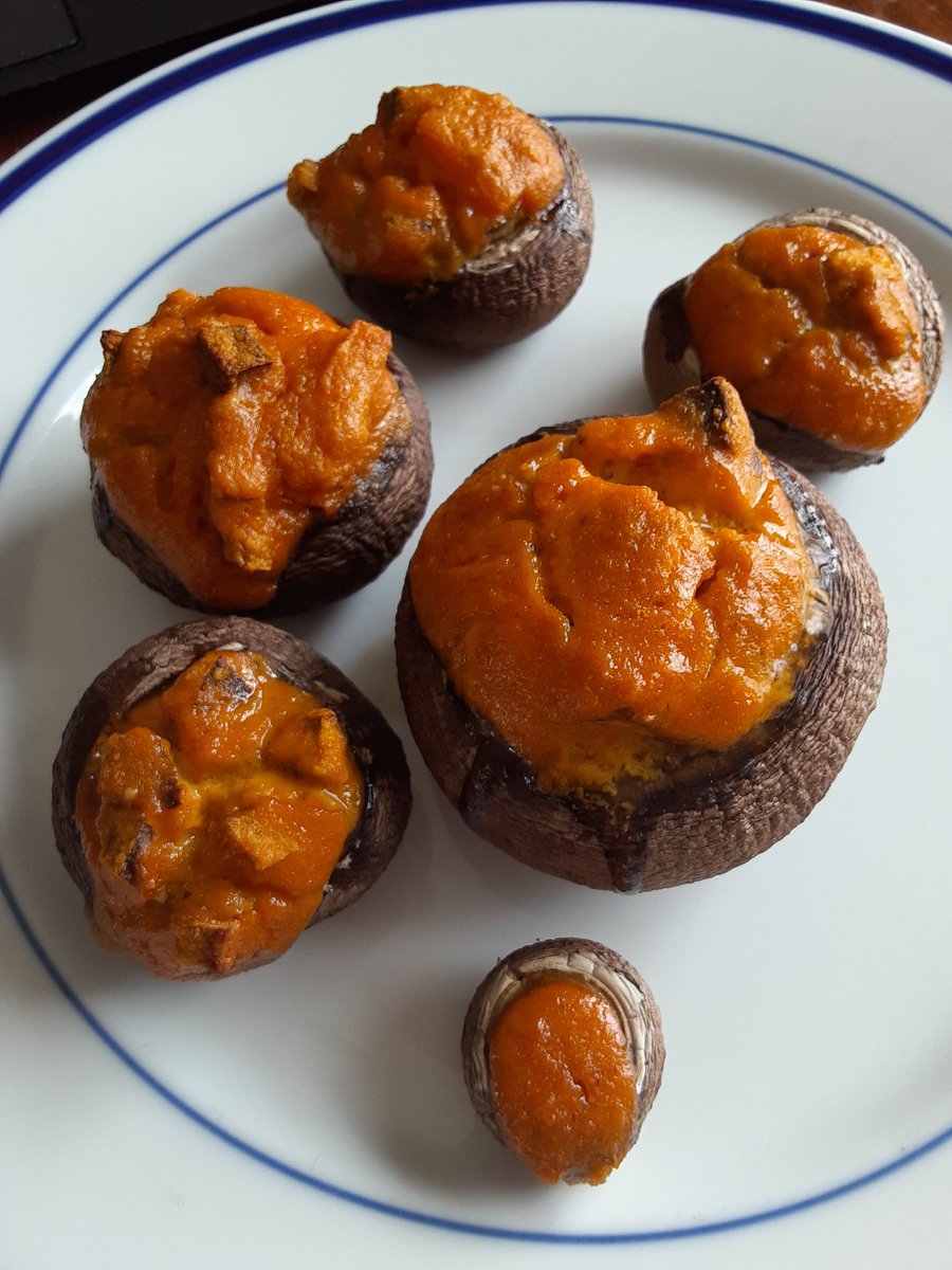 dreichenbecher's tweet photo. When I was a kid I hated mushrooms and now I'm cooking siracha stuffed mushrooms for myself. Thanks @PlantDietitian and @RayCronise for the #healthspansolution recipe https://t.co/Ehvuh06ATT