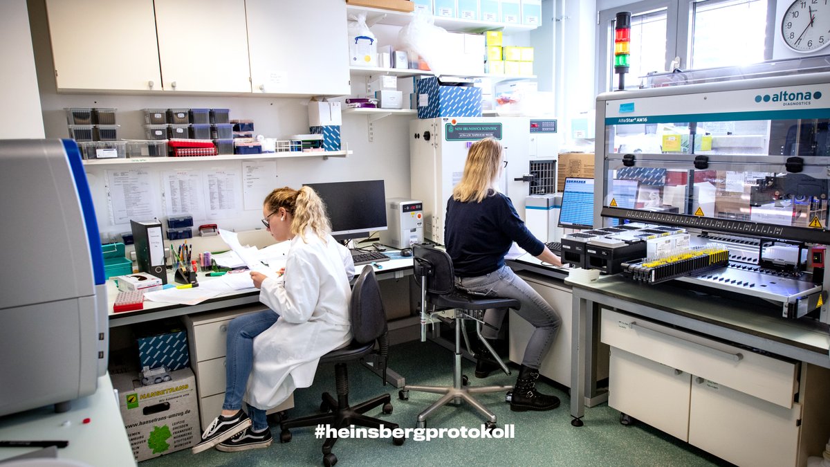 Arbeit in Bildern! Der Weg der Proben von Heinsberg in die Labore des Universitätsklinikums Bonn. <a href="/uniklinikbonn/">Uniklinik Bonn</a>
#heinsbergprotokoll #heinsberg #hsbestrong #coronadeutschland #COVID19de #CoronaVirusDe