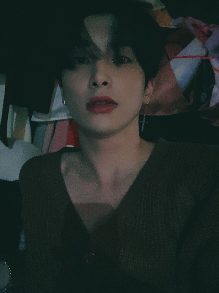 UP10TION's tweet photo. [#샤오] 좋은꿈💛 https://t.co/8wSD9Hr58T